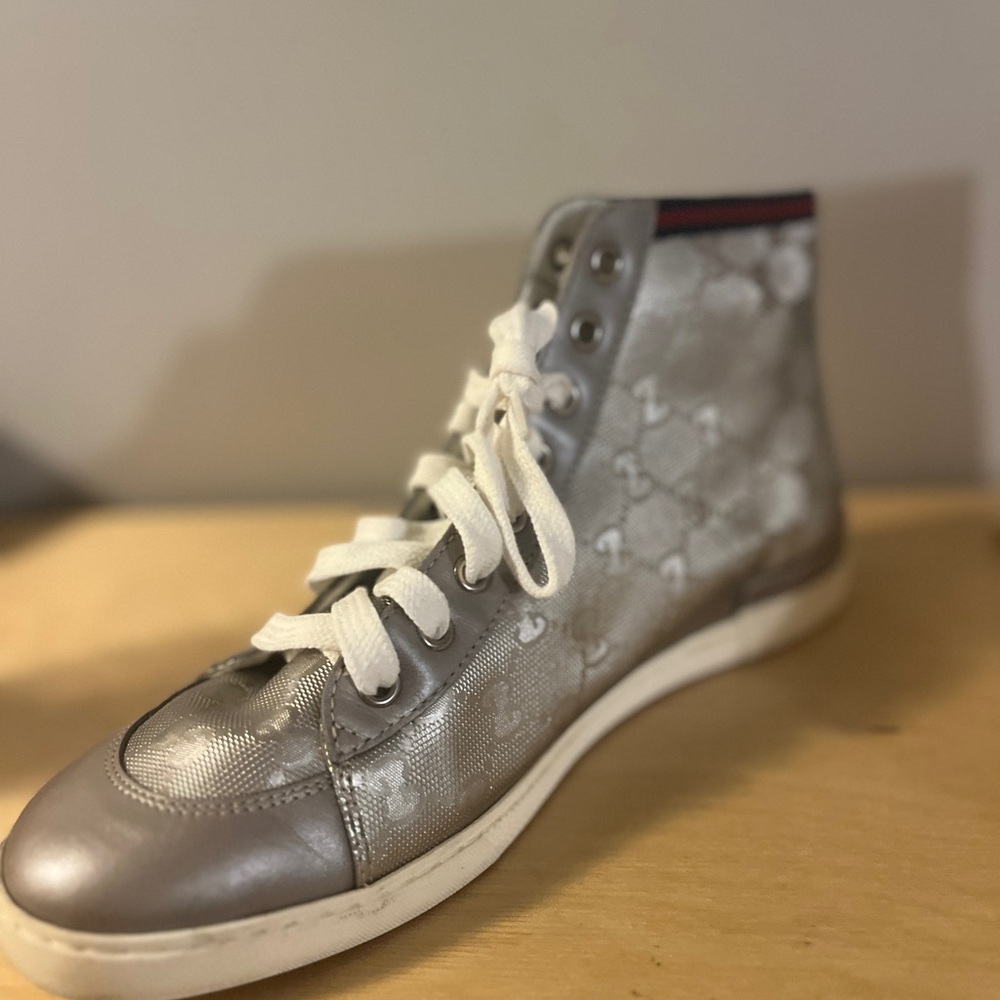 Gucci monogram sliver sneakers Authentic high top
